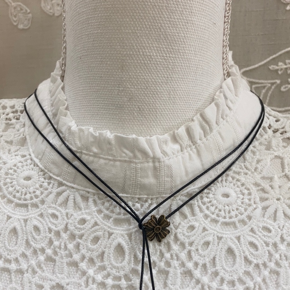 London París Travel inspired necklace - Picture 11 of 15